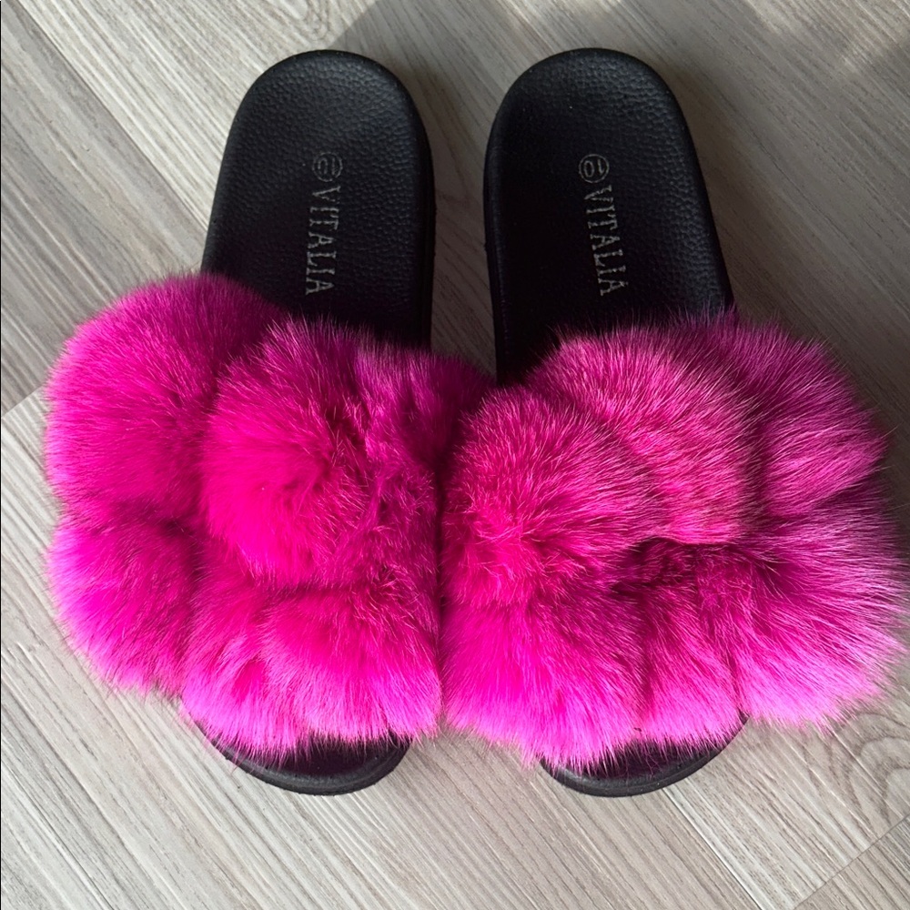 Vitalia Faux Fur Slides Pom Pom Slippers 10 Pink House Shoes Furry Glam Casual